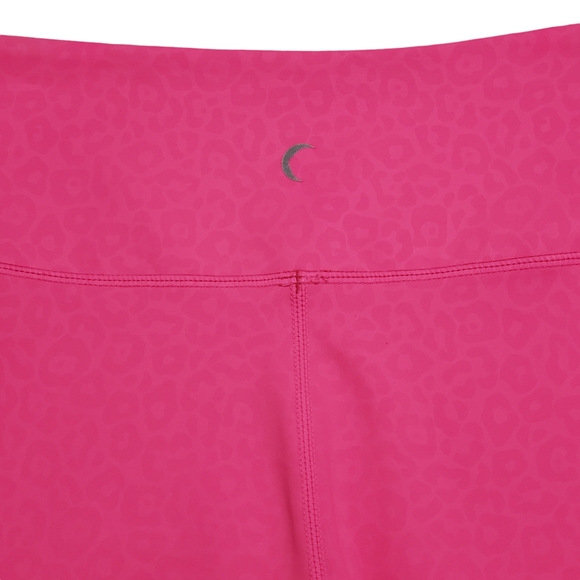 Zyia Hot Pink Leopard Light n Tight Hi-Rise Animal Print Leggings Sz 4 - Picture 3 of 10